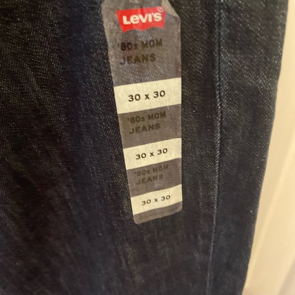 NWT Levi's® Premium 80’S MOM WOMEN'S JEANS Size 30 - Picture 5 of 8